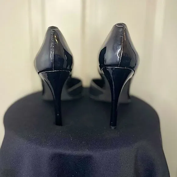 Keneth Cole Black Heels​​​ - Picture 2 of 10